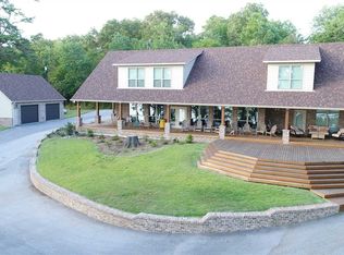 909 County Road 1572, Carthage, TX 75633