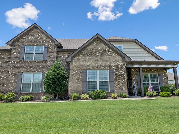 2nd image of 2426 Telford Ln