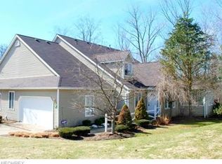 680 Hunters Trl, Akron, OH 44313