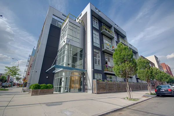 Rented by Corcoran | media 62