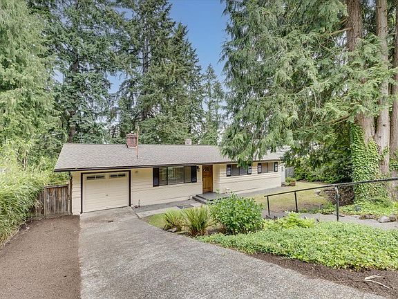 2nd image of 15062 SE 44th St