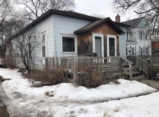 321 Dresser St, Cheboygan, MI 49721