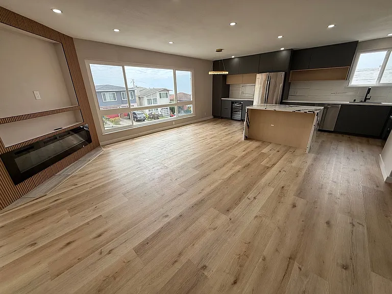 168 Belcrest Ave — Photo 2