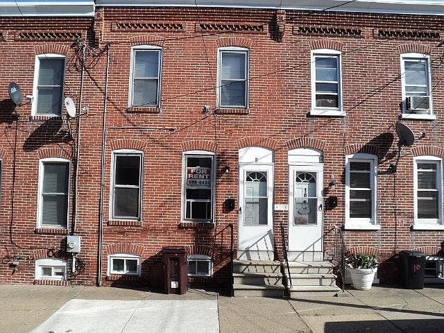 1st image of 8 S Harrison St