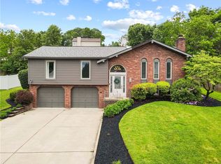 208 Lynn Ann Dr, New Kensington, PA 15068