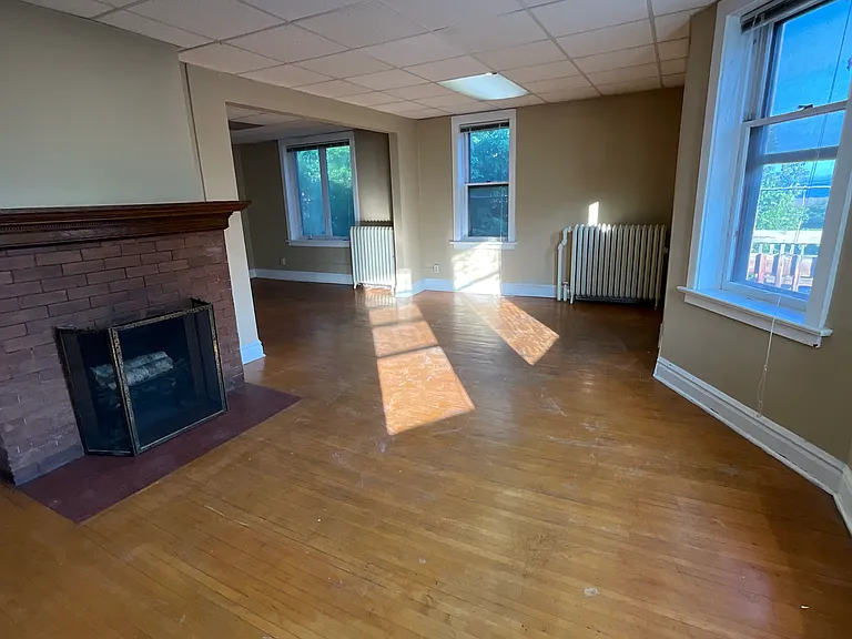 118-20 N 8th Ave E #120 — Photo 4