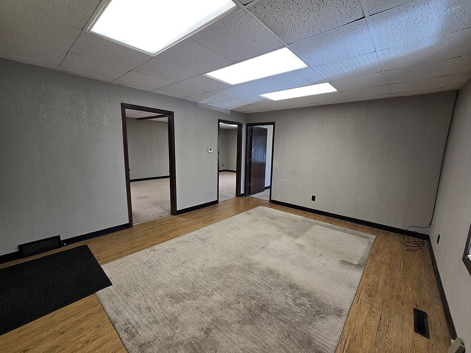 1st image of 2327 Falls Ave Suite 4