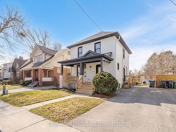2nd image of 71 Mill St S