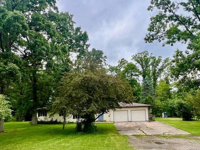 451 E King Ct, Midland, MI, 48640