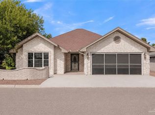 1525 River Bend Dr, Mission, TX 78572