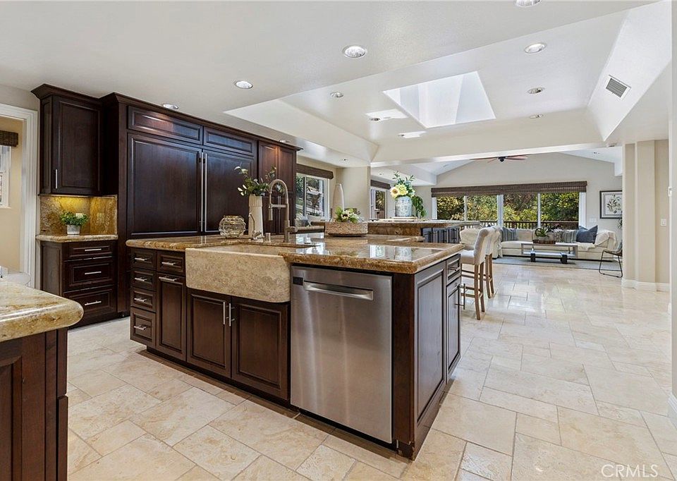 1st image of 12512 Hinton Way