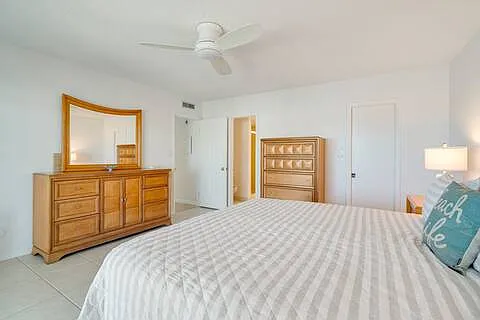 4330 Falmouth Dr — Photo 20