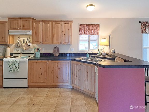 4th image of 5400 Meeker Drive #83
