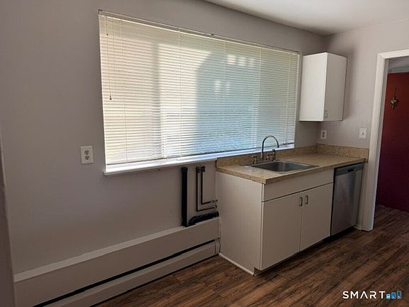 4th image of 264 Lyman Road #1-1