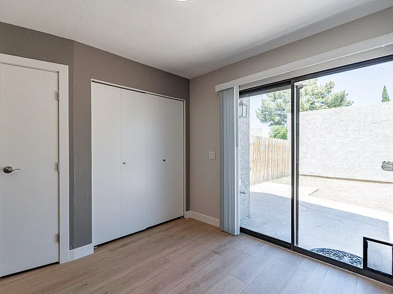 1535 N Horne #55 — Photo 12