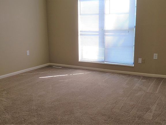 2nd image of 13905 Grandboro Ln APT 69