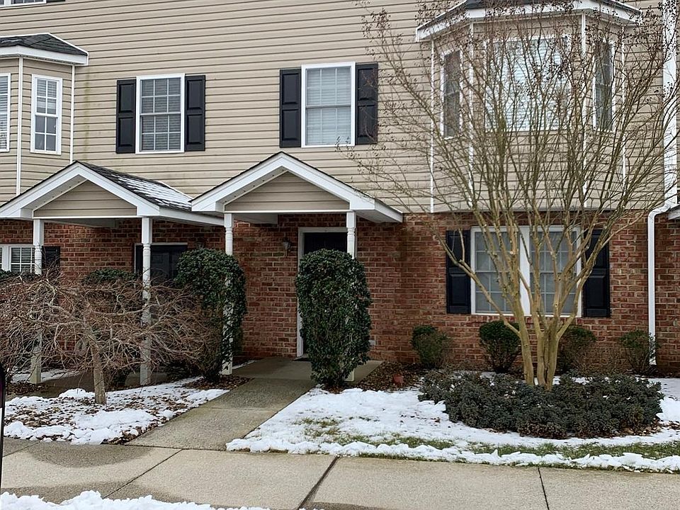 1st image of 767 Wyndhurst Dr