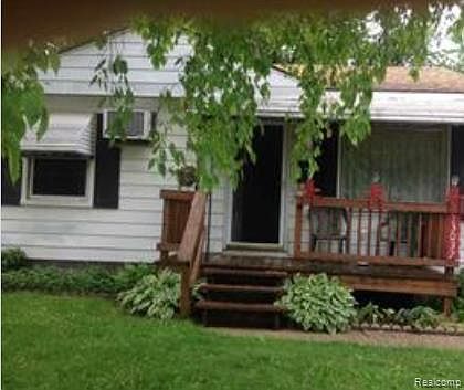 1st image of 13037 Sarsfield Ave