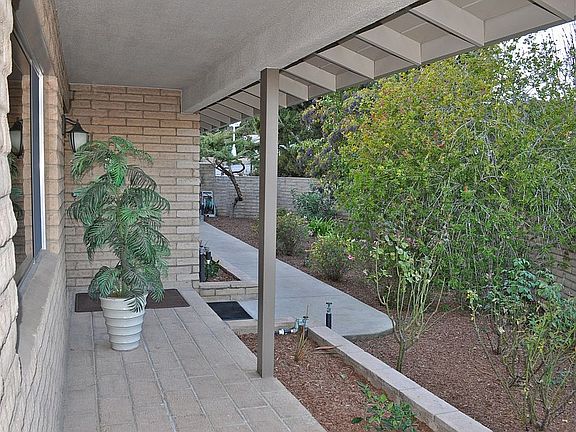 4th image of 1759 Highland Park Dr