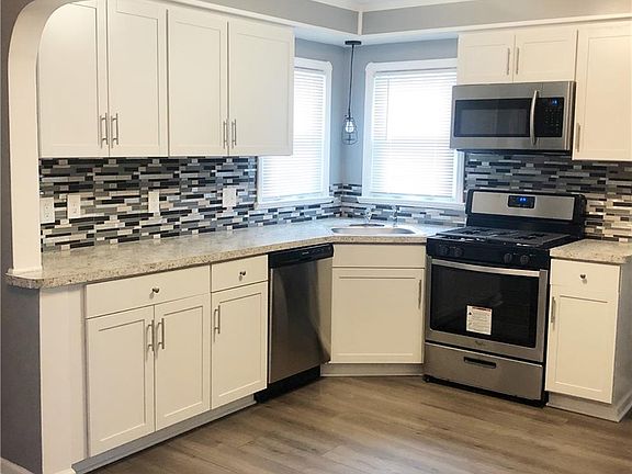 4th image of 7815 Renwood Dr