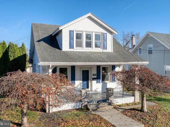 22 S Harris St, Cleona, PA 17042