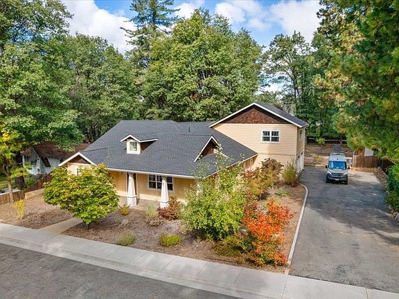 5th image of 602 Hercules Dr