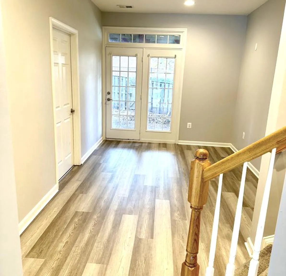 3 bed, 3.5 bath, 2255 sqft, $4,250 — Photo 3