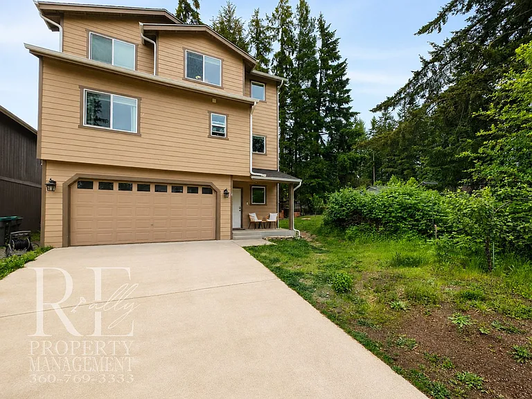 4250 SE Horsehead Way — Photo 2