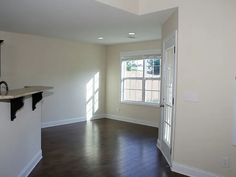 1275 Eagles View Dr — Photo 14