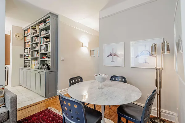 Rented by Compass | media 11