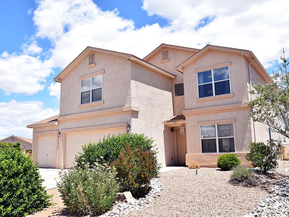 1st image of 700 Deerbrush Ct SW