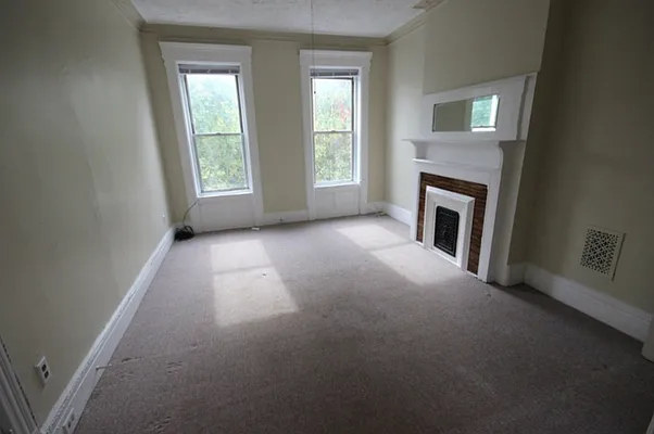 Rented by MNS | media 8