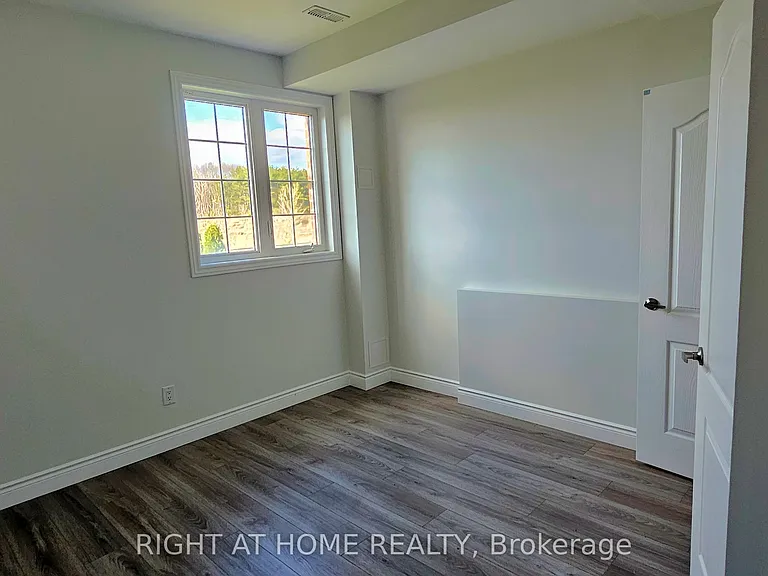 95 Bonnieglen Farm Blvd — Photo 8