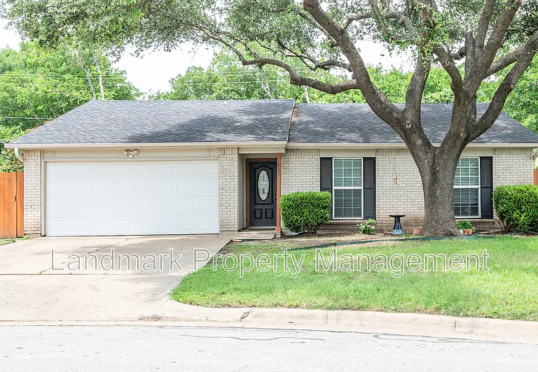 1903 Spies Springs Ct — Photo 1