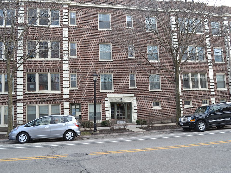 1st image of 205 Chicago Ave APT 1