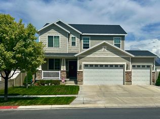 108 W Norway Maple Dr, Vineyard, UT 84059