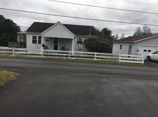 25 Jobe Rd, Fayetteville, WV 25840