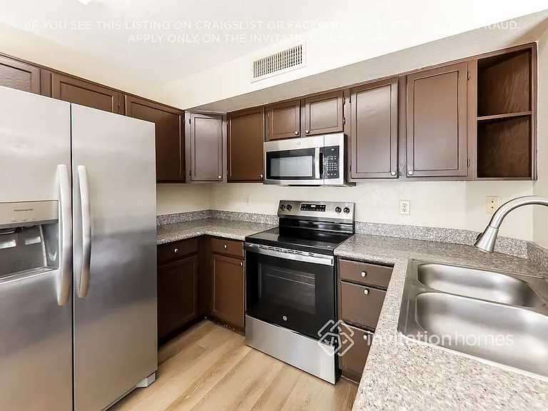 3833 W Camino Del Rio — Photo 9