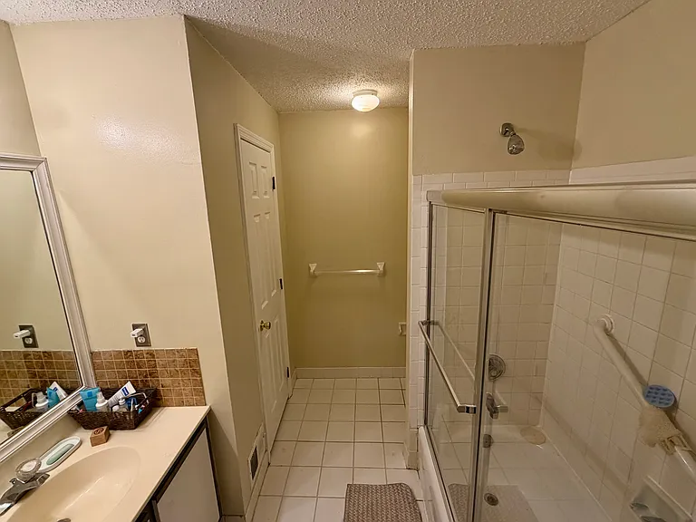 173 Prestwick Way #173 — Photo 9
