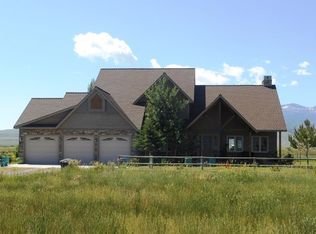 47 Patriot Dr, Cody, WY 82414
