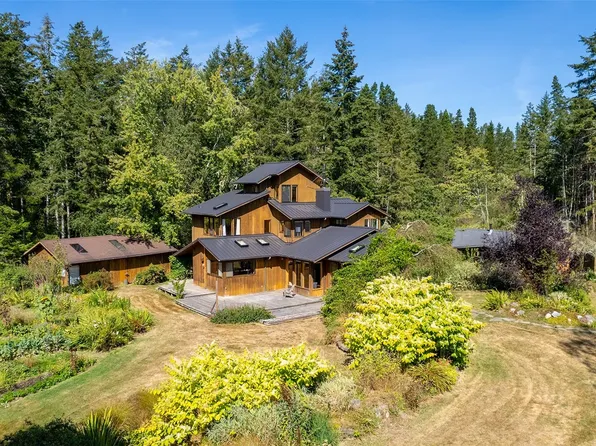 166 Gloria Lane, Lopez Island, WA 98261