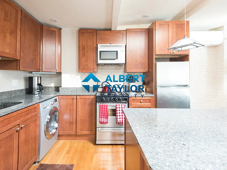 33 Gray St #3 — Photo 6