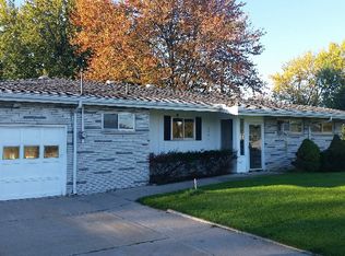 3232 E North Union Rd, Bay City, MI 48706