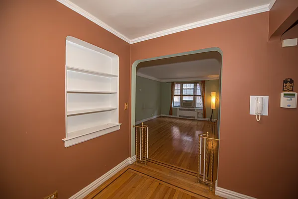 Sold by Lovett Realty, Inc. | media 33