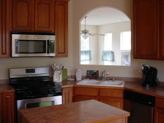 2nd image of 1553 NW Vermont Ct