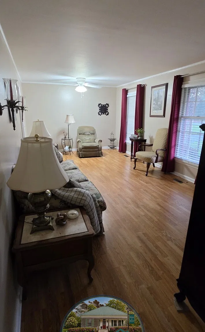 5106 Jessup St — Photo 2
