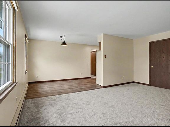 5th image of 298 Meridian Rd APT 2