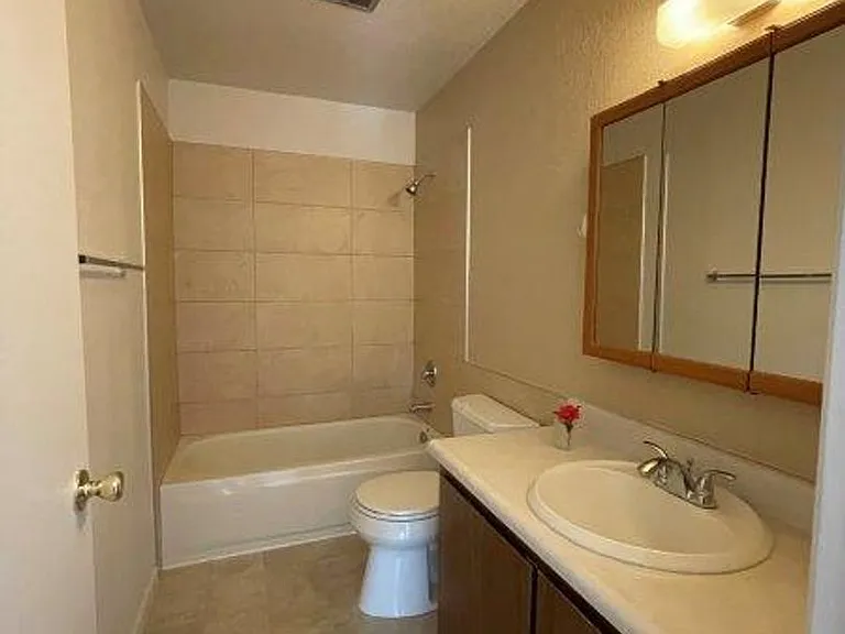 9262 Terra Linda Dr — Photo 14