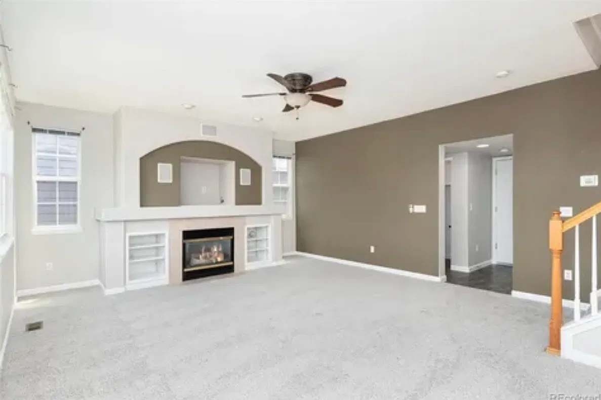 3 bed, 2643 sqft, $3,450 — Photo 4
