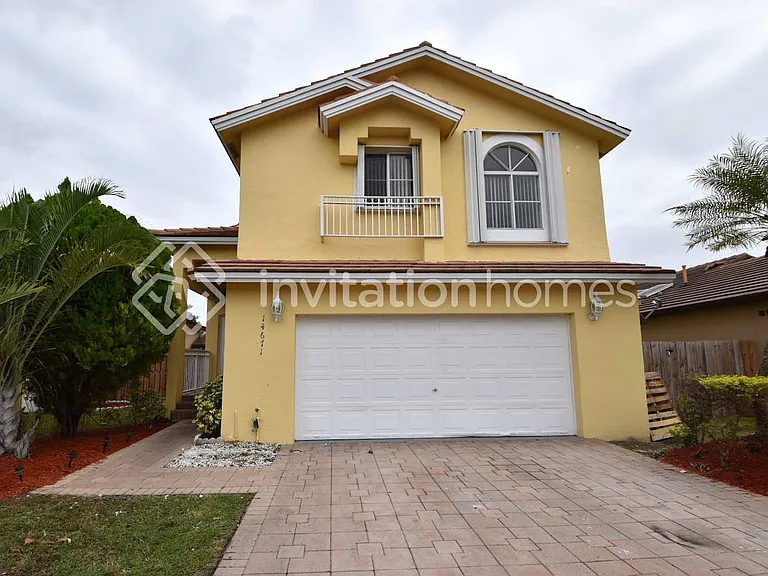 14671 SW 156th Ave — Photo 1